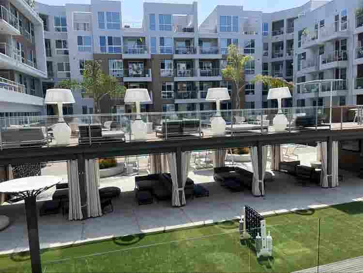 W/D in-unit, pool/ht, AC, & more!