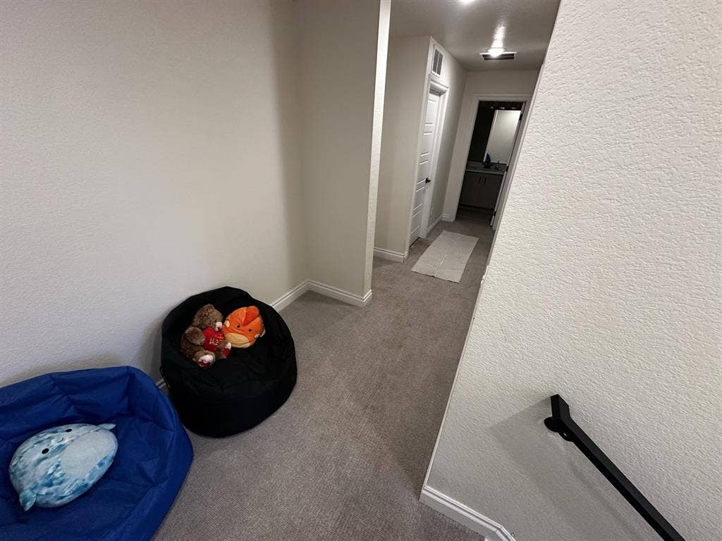 Two rooms available!