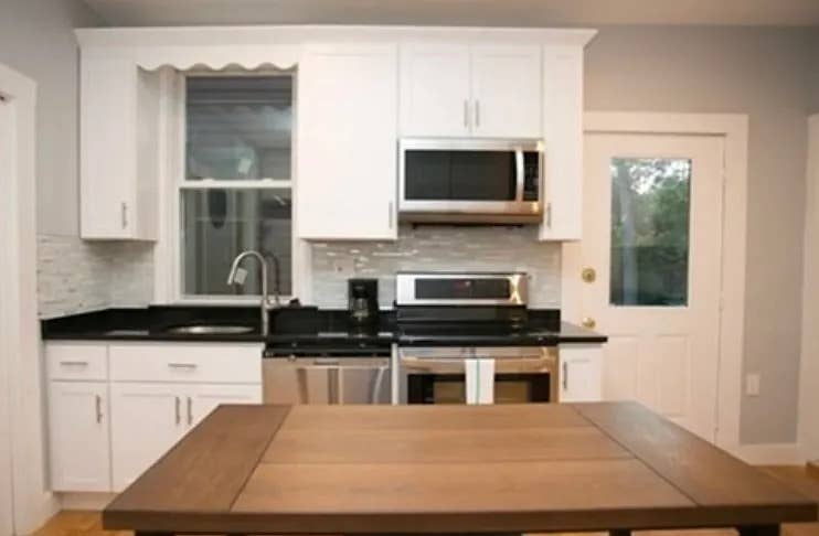 Harv. Sq. Summer Sublet: