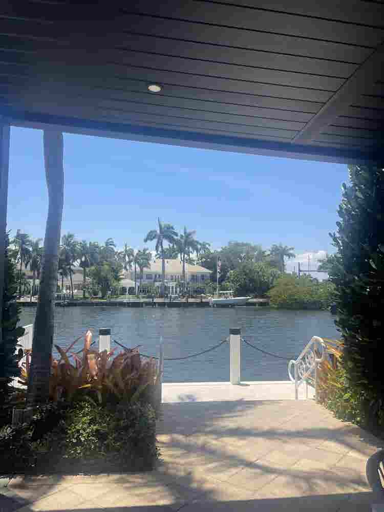 Intracoastal  ! Pets ok!