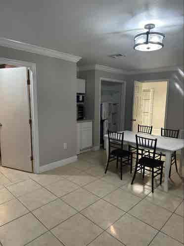 1 bedroom apartment unit