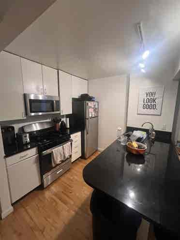 3RD ROOMMATE NEEDED!! $/mo