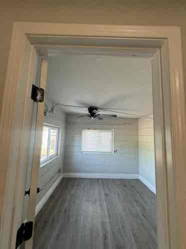 Studio/ Back house For Rent