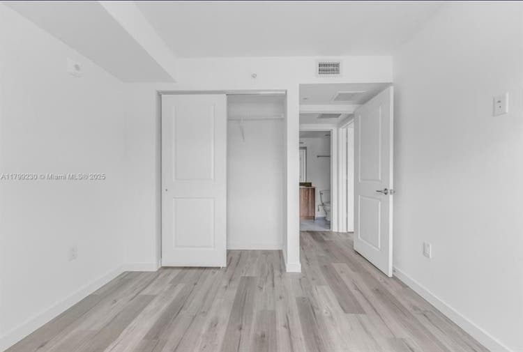 Seeking Roommate or Room to Rent.