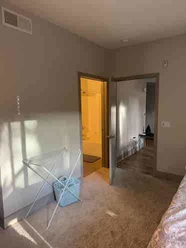 Summer Sublease (June-July)