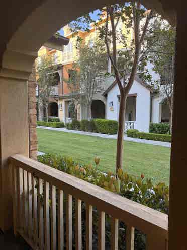 1 Room for Rent in a Townhome Comm.