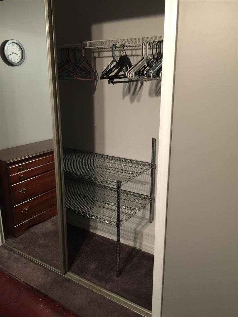 Room for rent-3BR house with pool