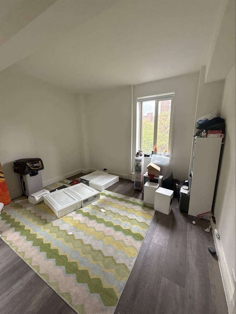 Room for rent in East Village