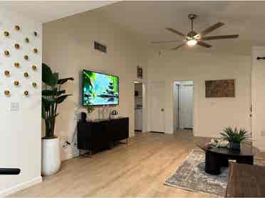 Room For Rent Paradise Area