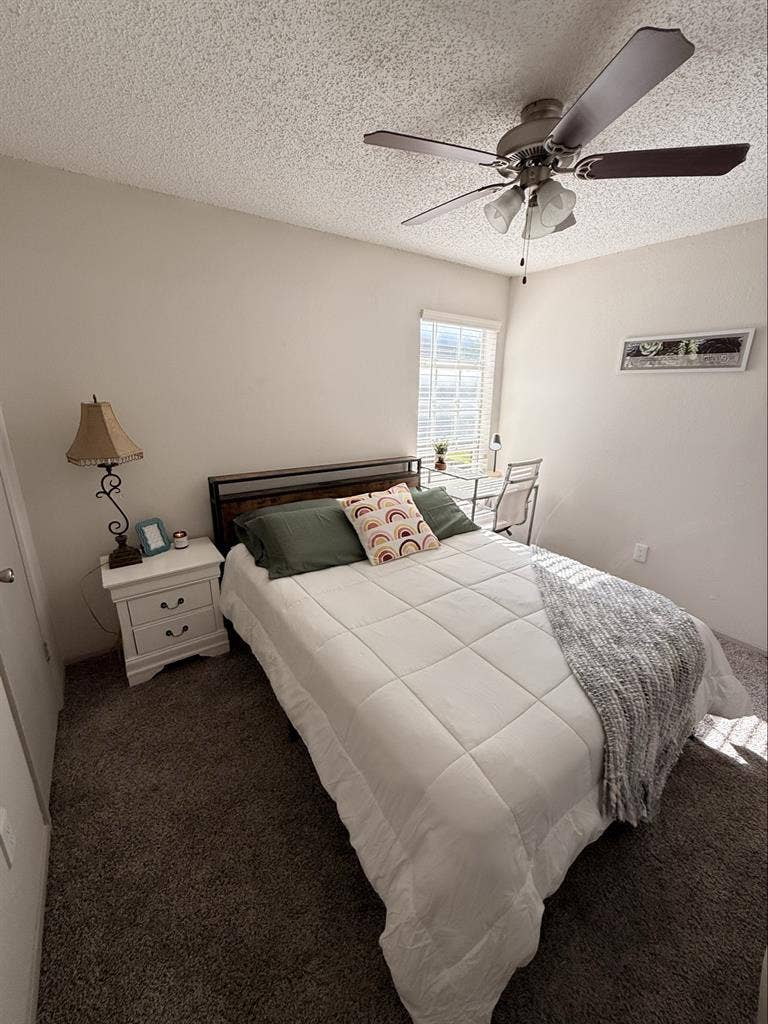 ROOM AVAILABLE NOW