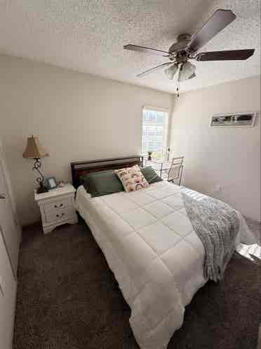 ROOM AVAILABLE NOW