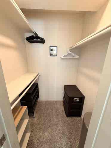 ROOM AVAILABLE NOW
