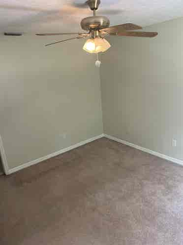 Spare spacious bedroom for rent
