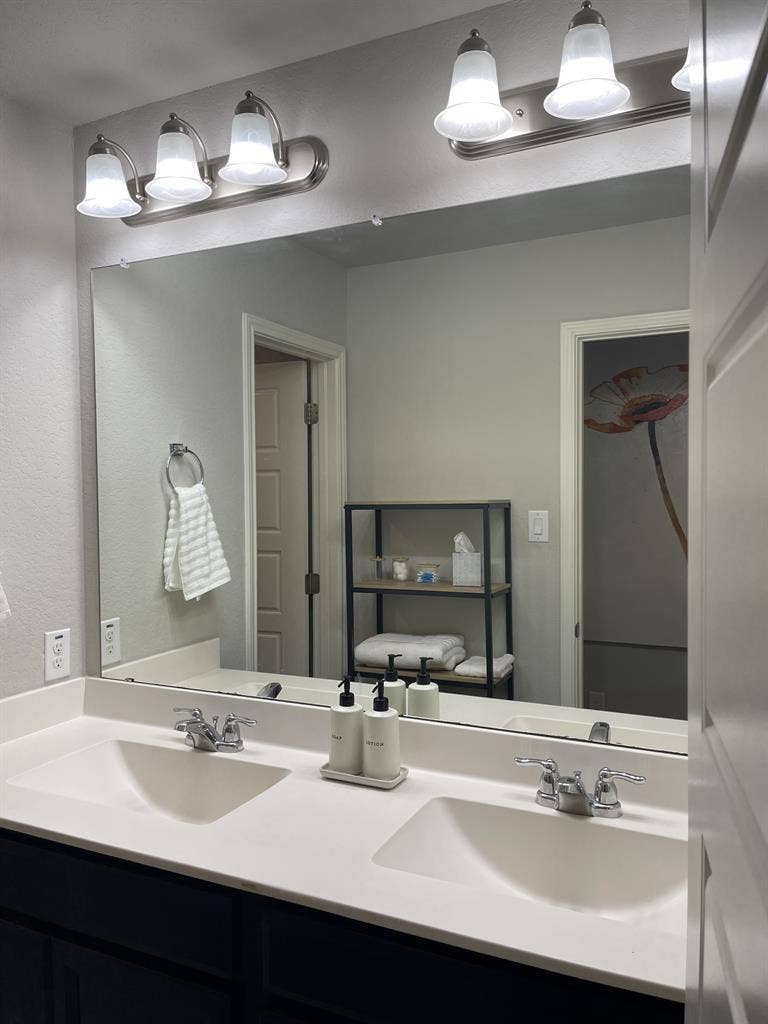 Clean Fully Furnished Room