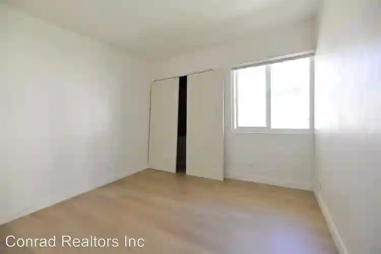 SAN JUAN - 1bd+ shared bath