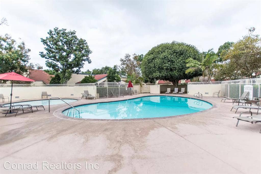 SAN JUAN - 1bd+ shared bath