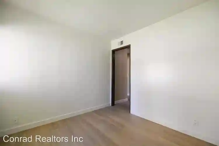 SAN JUAN - 1bd+ shared bath