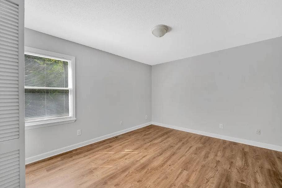 Private Room for Rent All-Inclusive