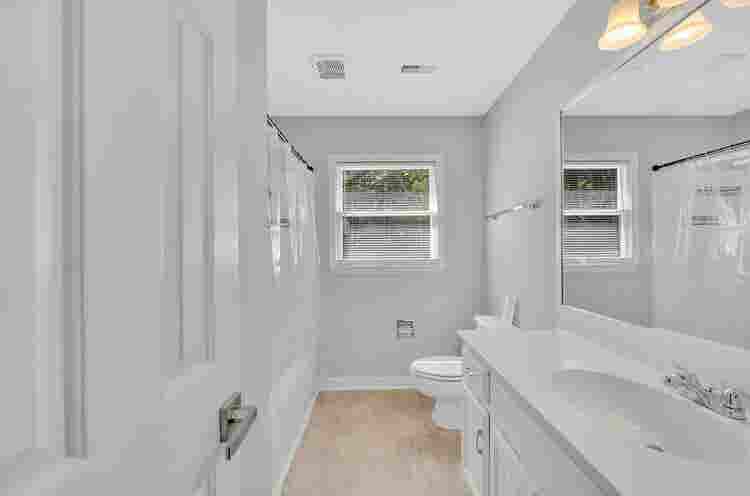 Private Room for Rent All-Inclusive