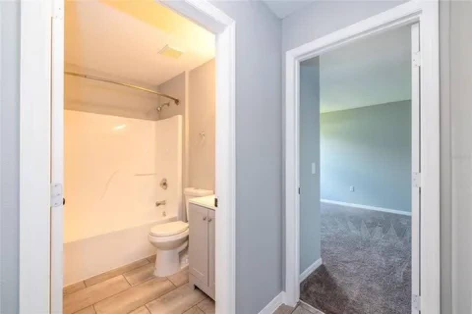 Looking for a responsible
roomie!!!