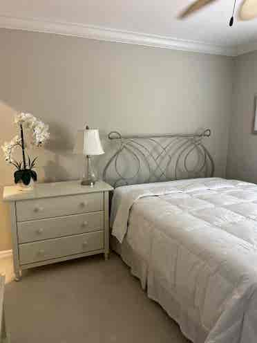 New Listing Private Room & Bath