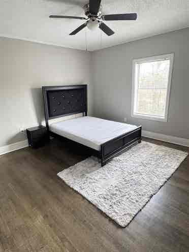 2 Newly Modeled Rooms Near Midtown