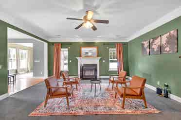 Private Rooms for Rent