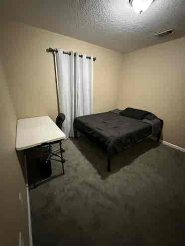 Room for Rent in Wood of Ortega