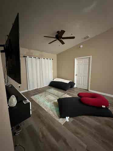 Room for Rent in Wood of Ortega
