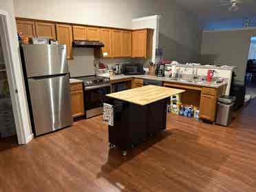 Roommate wanted