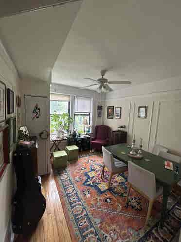 Ravenswood room available August 1