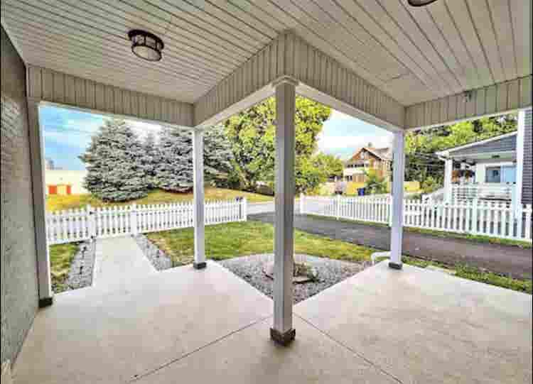 Rooms for rent, shared bathroom