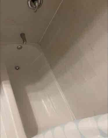 2 
Rooms for rent, shared bathroom