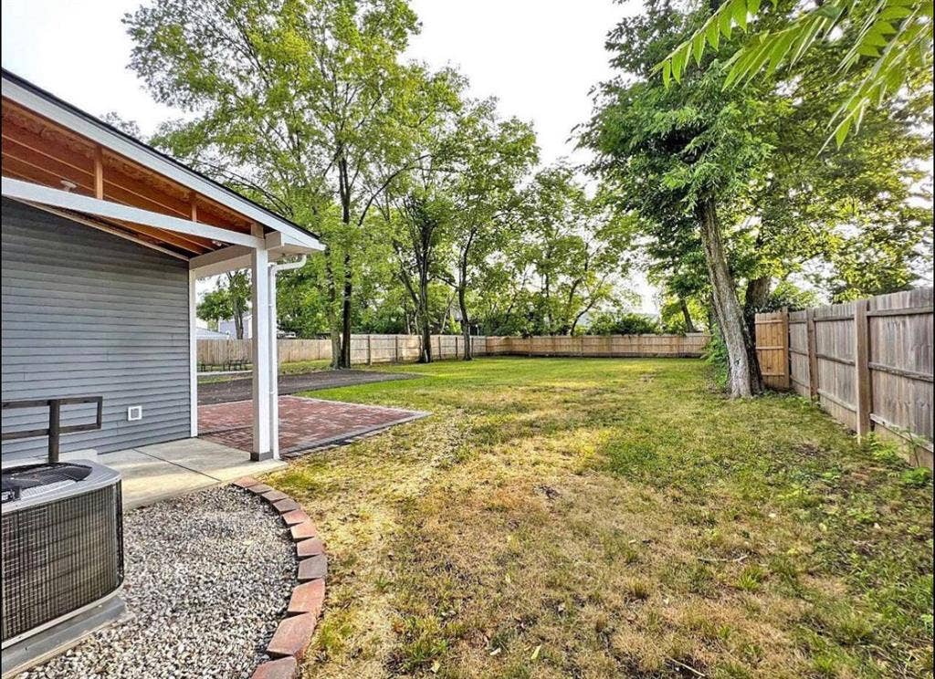 Rooms for rent / House for rent