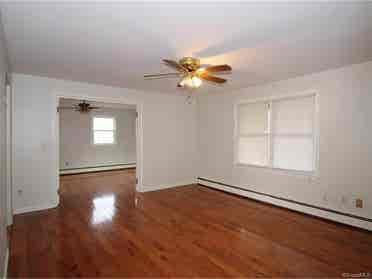 Affordable Fairfield Summer Sublet!