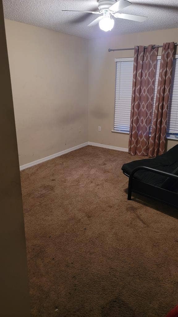 Room available for rent on Westside