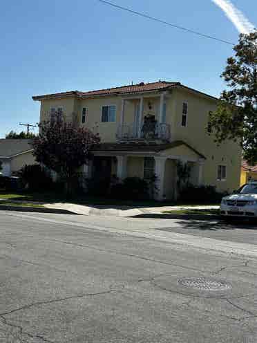 Large room in Azusa