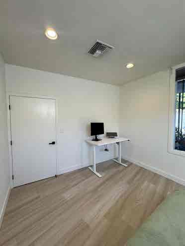 Chic & spacious rooms in Echo Park