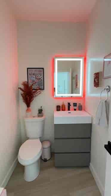 Chic & spacious rooms in Echo Park