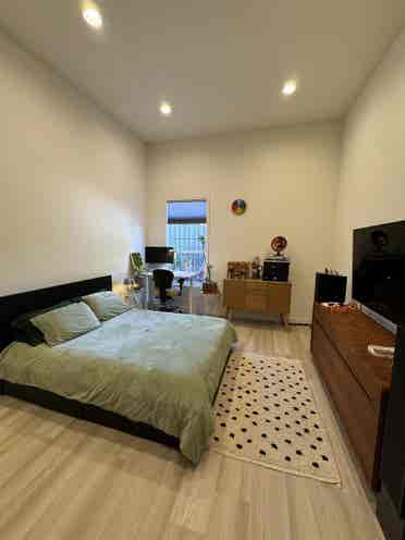 Chic & spacious rooms in Echo Park