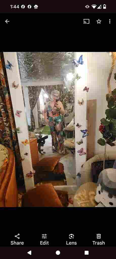 Room for rent September 4th