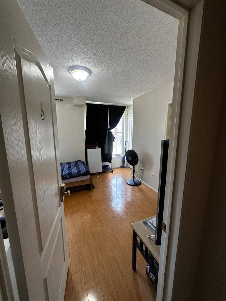 Sublease June till end of August