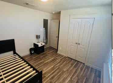 Room W| Private Restoom