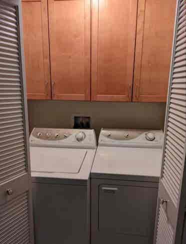 Furnished private room/bathroom