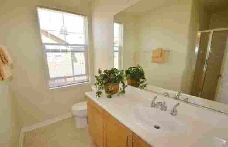 Furnished private room/bathroom