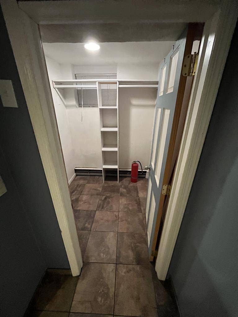 Spacious 1 BEDROOM APT- Morris Park