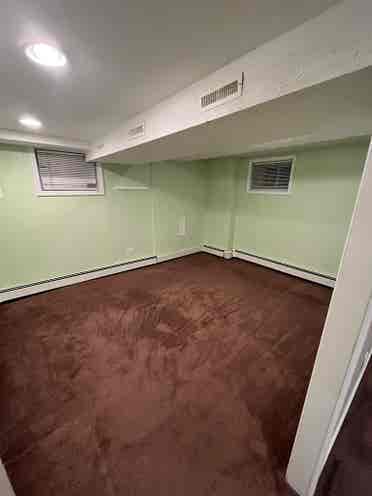 Spacious 1 BEDROOM APT- Morris Park