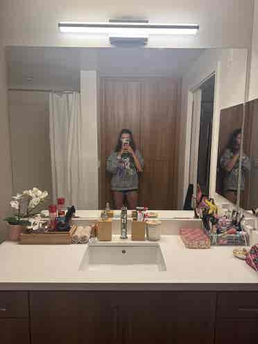Master bedroom near Echo Park