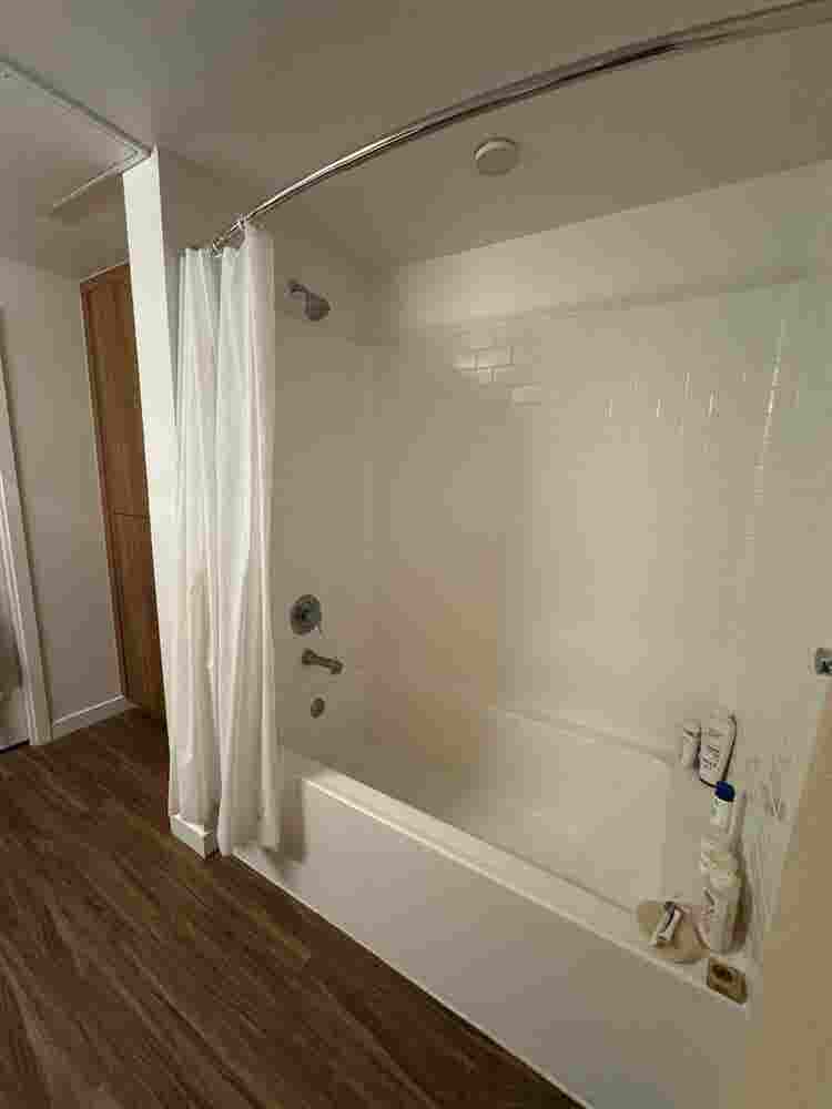 Master bedroom near Echo Park