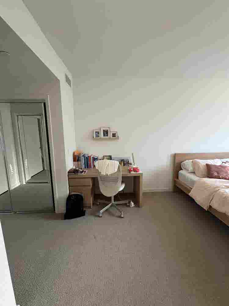 Master bedroom near Echo Park